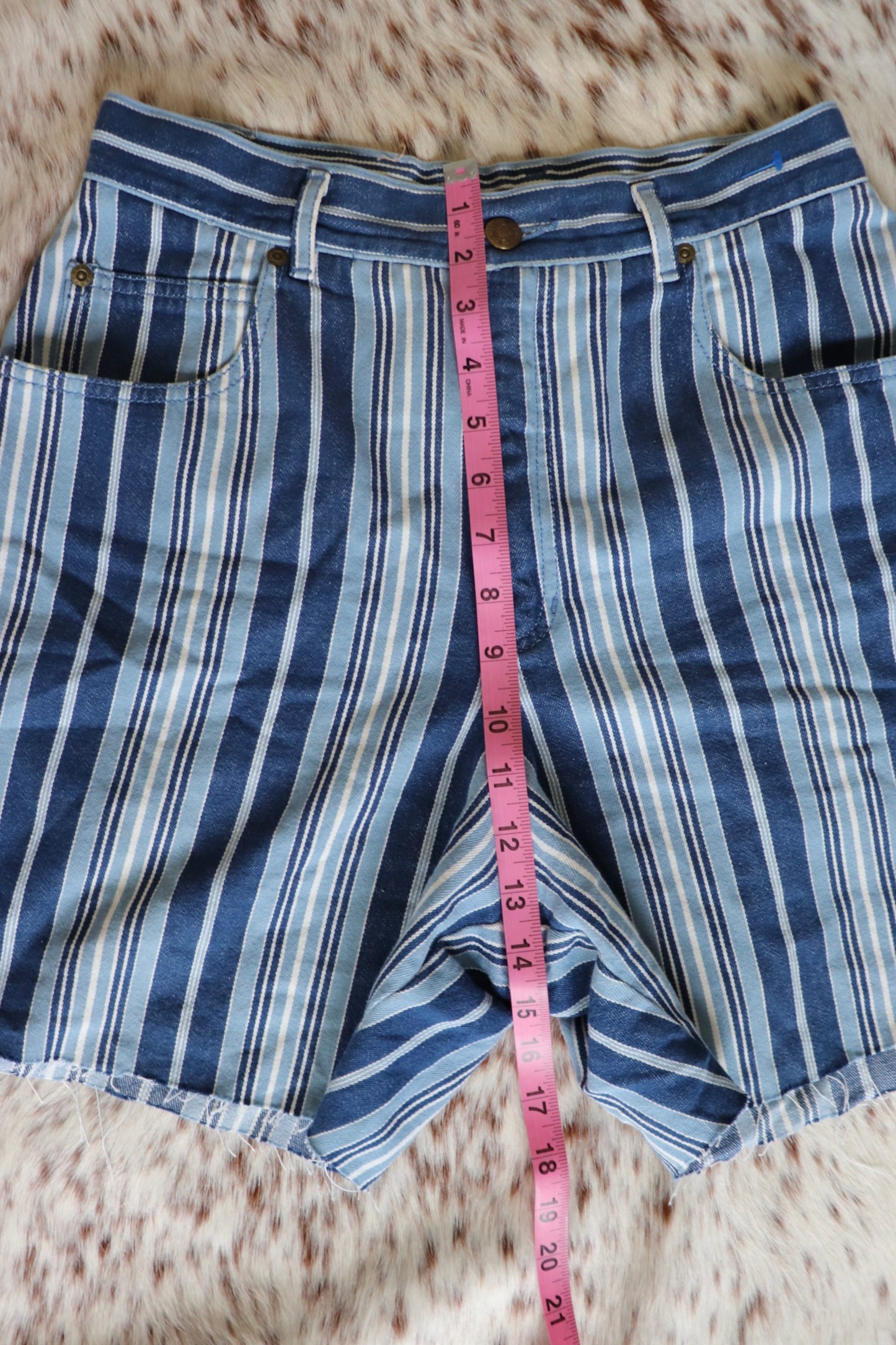 Liz Wear Soft Mom Shorts