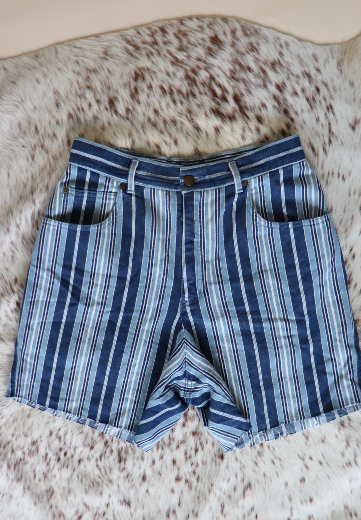 Liz Wear Soft Mom Shorts