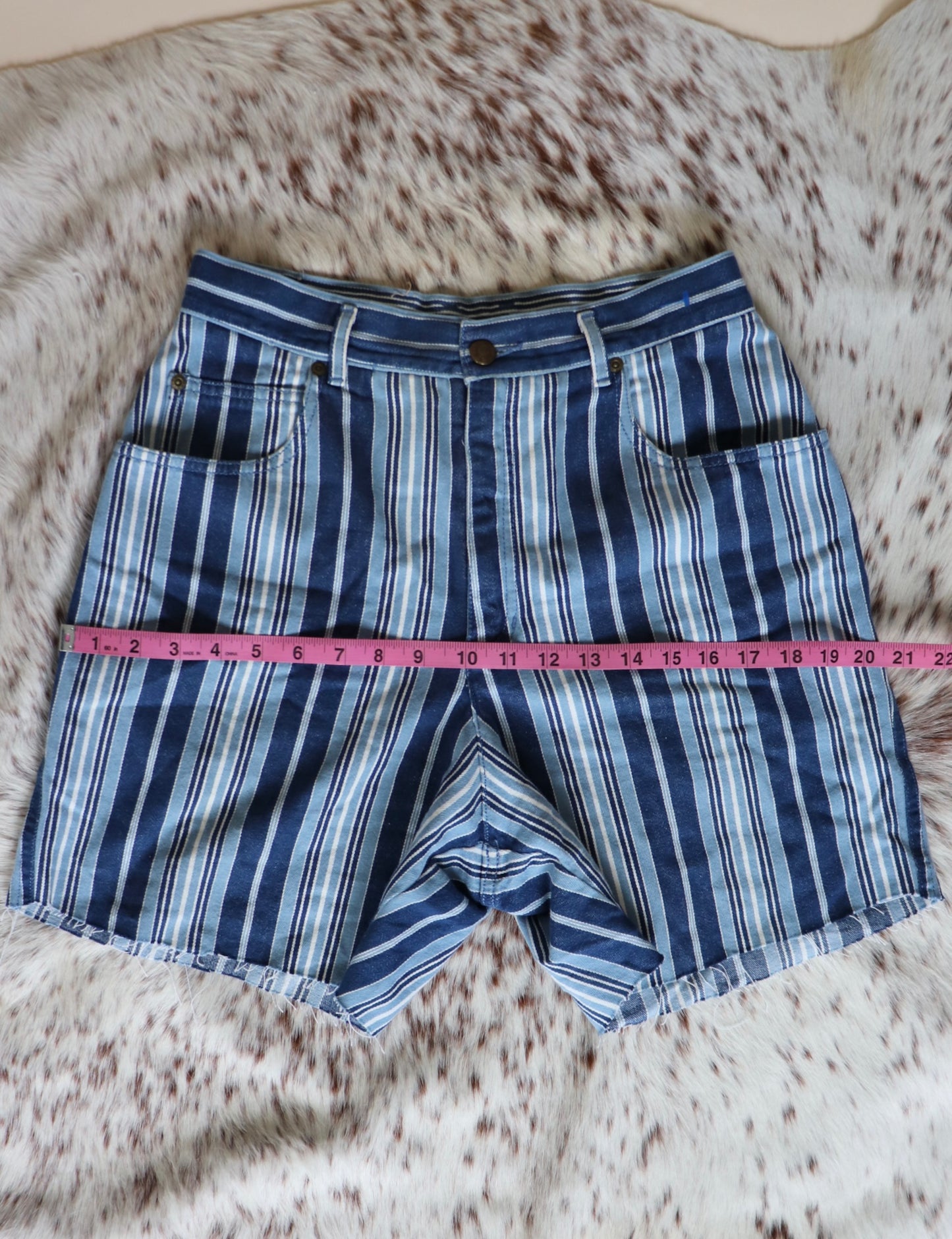 Liz Wear Soft Mom Shorts